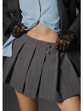 NWT Anthropologie Maeve Kiki Pleated Skort Skirt Grey Pinstripe